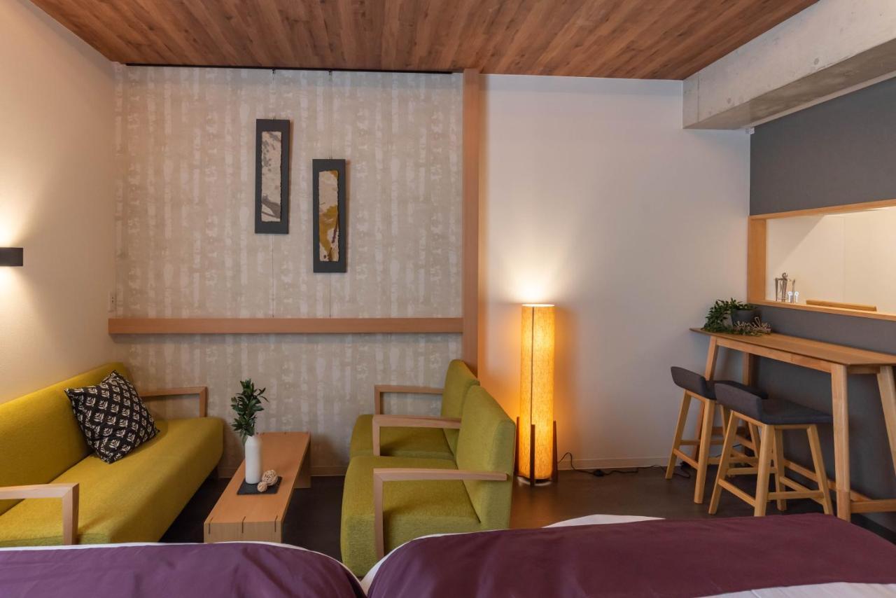 Alla Scuderia Bijou Suites Осака Экстерьер фото